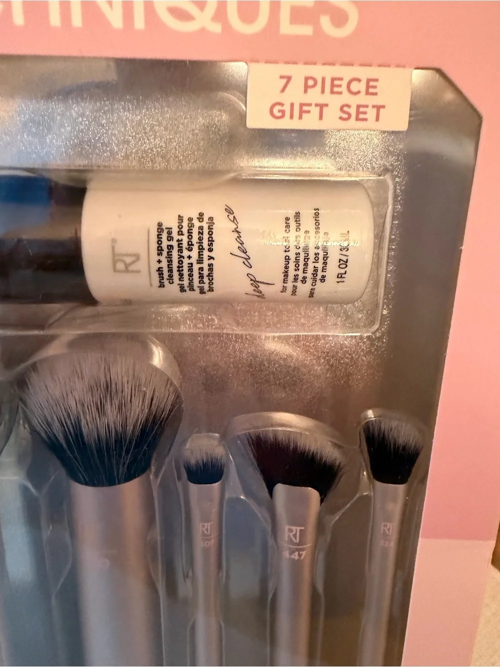Real Techniques Limited Edition 7-Piece Brush Set - Pink/Silver NIB